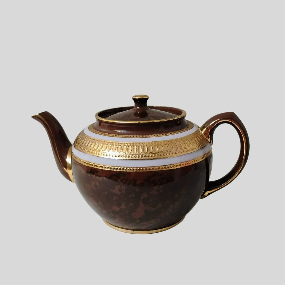 Antique Sadler Staffordshire England Teapot Brown Betty Style Gold White